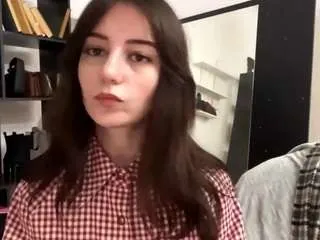 madelinetorres — big air kiss for you [25 tokens remaining]