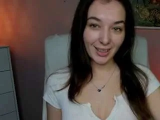 Freechat meganxkiss on CamSoda
