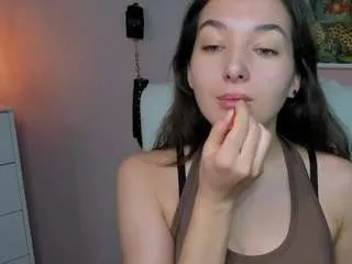 Freechat meganxkiss on CamSoda