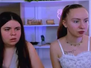 Freechat mila-glow on CamSoda