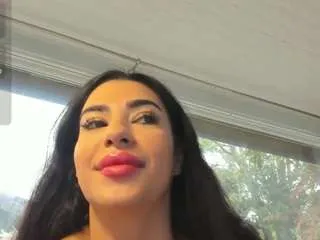 Freechat naila-777 on CamSoda