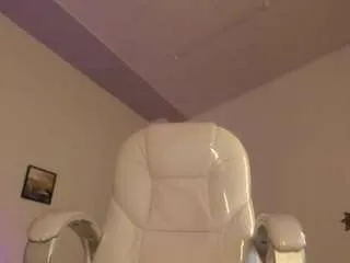 niicole-fox2 on CamSoda 