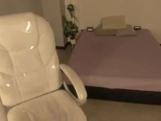 niicole-fox2 on CamSoda 