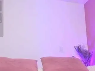 Offline powergirl on CamSoda