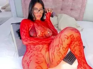 Offline rosemariee on CamSoda