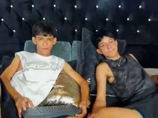 Offline sebas-cat on CamSoda