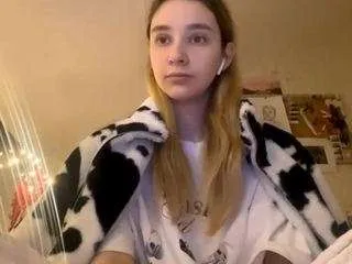 silvereckersley — show feet [15 tokens remaining]