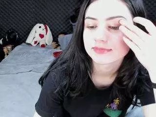 Freechat smilemala on CamSoda