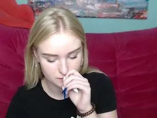 Freechat sofysoft on CamSoda