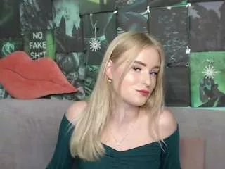 Freechat sofysoft on CamSoda