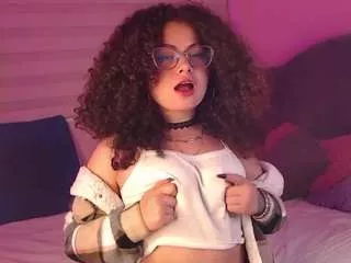 susanbluee on CamSoda 