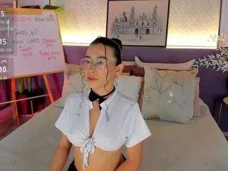 Freechat sussanalee on CamSoda