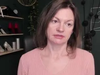 viviankiss on CamSoda 