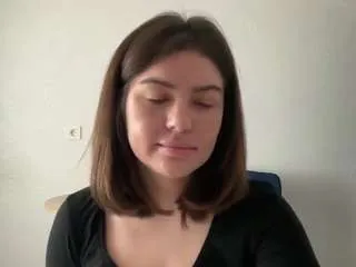 youramy — hii im non-nude and  in pvt too, i can just enjoy your vibration and have good conversation