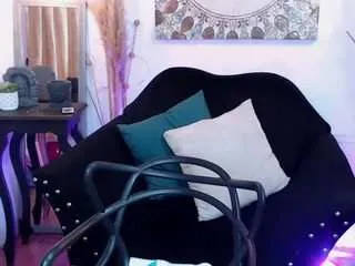 Offline zharaboom on CamSoda