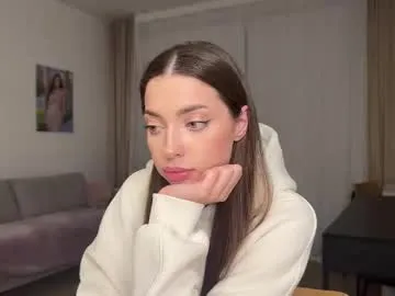 _kate_22 — naked doggy     #brunette #longhair #smallnipples #anal [146 tokens remaining]