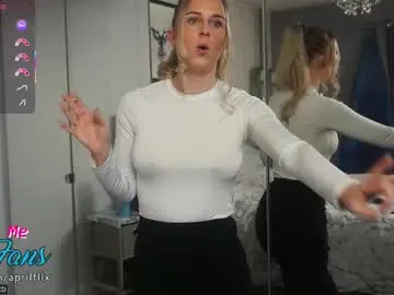 Freechat april_flix on Chaturbate