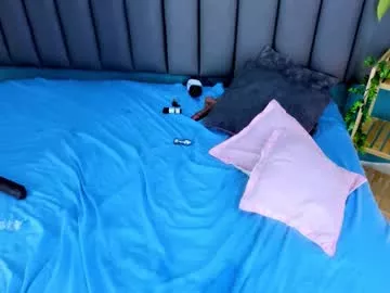 Freechat ariela__ on Chaturbate