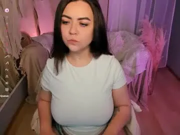 ashton_heidi — UH VIBRATION // GOAL: make my nipples wet and hard [114 tokens left] #british #pawg #milk #bigboobs #curvy