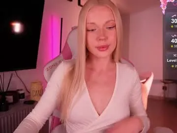 baaby_bon — DOGGY NOO PANTYYYY // My fav pattern 34,333,444 #blonde #teen #18 #naked #daddysgirl [552 tokens remaining]