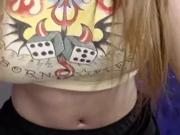 bellamonroee on Chaturbate 