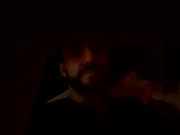 Freechat bigguylilmiss on Chaturbate