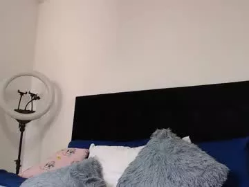 Private camilo_contre21 on Chaturbate