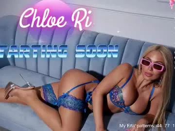 chloe_ri — Current Goal: DILDO at 1789 tokens -- Next Goal: Ride TORSO -- type /menu to play with me! #lovense #squirt #bigboobs #heels #stockings  [1400 tokens to goal]