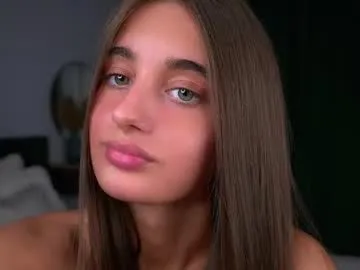 czamabech — GOAL: play with your Bella [39 tokens remaining] Hi! Im Bella ^^ Today is a great day to spend it together :3 #18 #teen #young #lovense #new