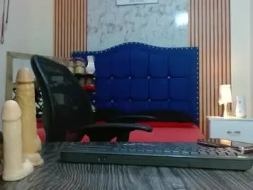 Freechat daniela_saenz_ on Chaturbate