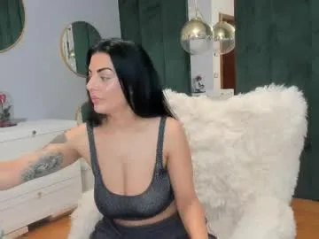 Freechat elisabaxter on Chaturbate
