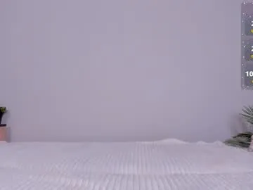 Private emmelieflorence on Chaturbate