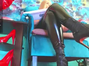 goddess_isabella11 on Chaturbate 