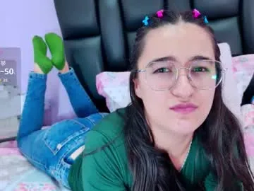 im_eliza — hi guys 100 tokens ultravribation 65 seconds a single tip #nonude  #deepthroat #socks #feet #pantyhose