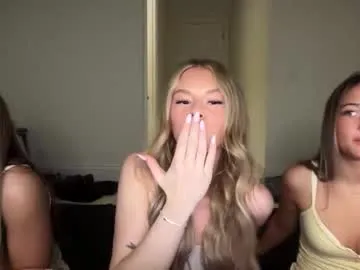 kenziesmithh on Chaturbate