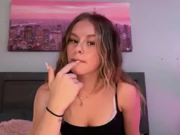 kenziesmithh on Chaturbate