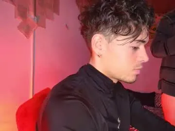 kisstarxxx on Chaturbate 