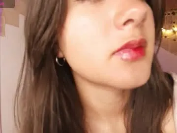 kisstarxxx on Chaturbate 