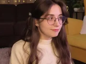 lekishaoderkirk — heeyyy my name is Luna^^ I am NEEEWW here!!!  Goal: Show my outfit today #shy #18 #new #feet #natural [21 tokens remaining]