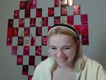 leyla_le — #findom   #british #new    #18 #aussie