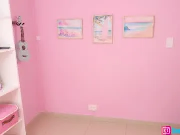 little_effy18_ on Chaturbate 