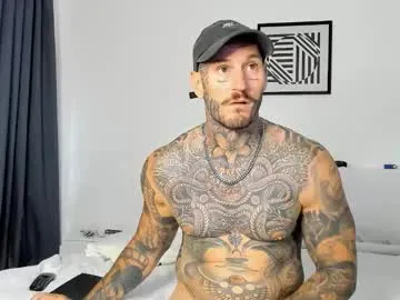 lucasexclusive — MASSIVE CUM SHOT [1999 tokens remaining] #findom #british