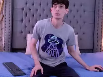 Freechat luke_carter on Chaturbate