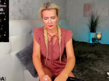 Freechat luna_lew1s on Chaturbate