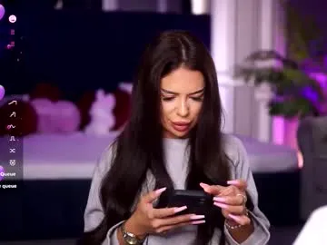 misskiarra on Chaturbate 