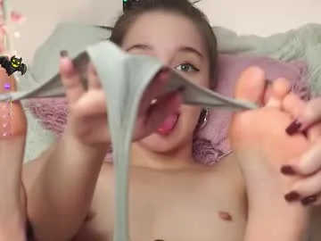 Freechat now_you_know on Chaturbate