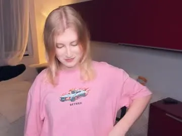 Freechat shantiyagin on Chaturbate