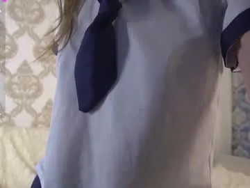 summer_hazee — Hello I'm Leia! Welcome to my stream. Goal: flash naked butt [15 tokens left] #new #skinny #smalltits #18 #teen