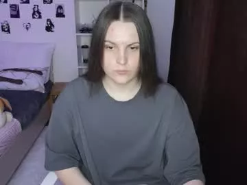 Freechat vertuliana on Chaturbate