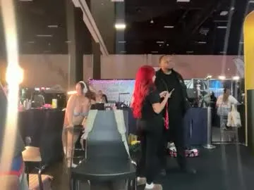 Chaturbate wesmyers is Freechat wesmyers — Chillin at #taboocalgary in the #brocorner cum spin the wheel